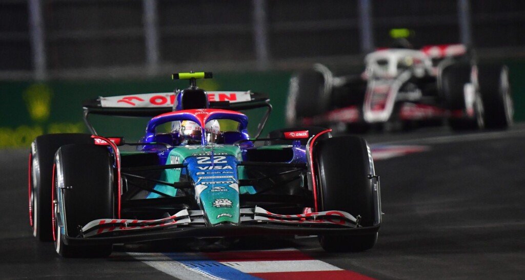 Apple is poised to win the rights to stream F1 racing in the US